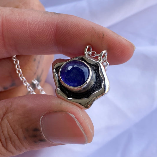 EYEronic Pendant - Tanzanite