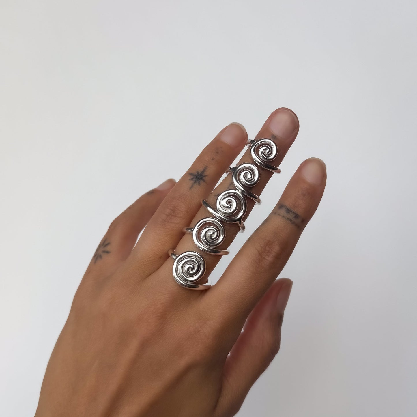 Solitaire Spiral Rings