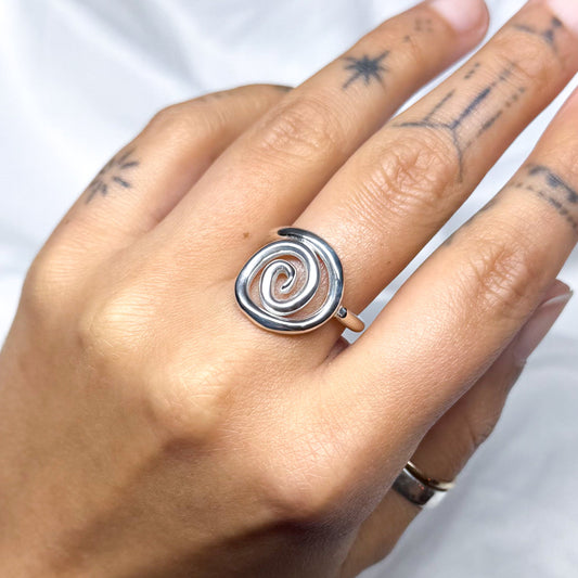 Uzumaki Ring Size US 8
