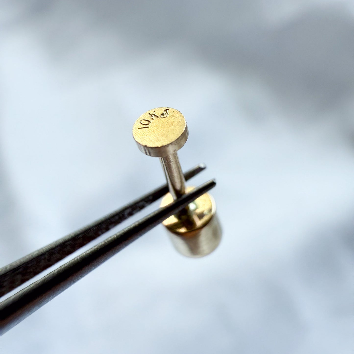 10k Gold 3mm Grey Diamond Flat Back Earring